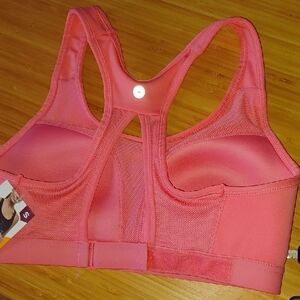 NEW Avia Spirts Bra